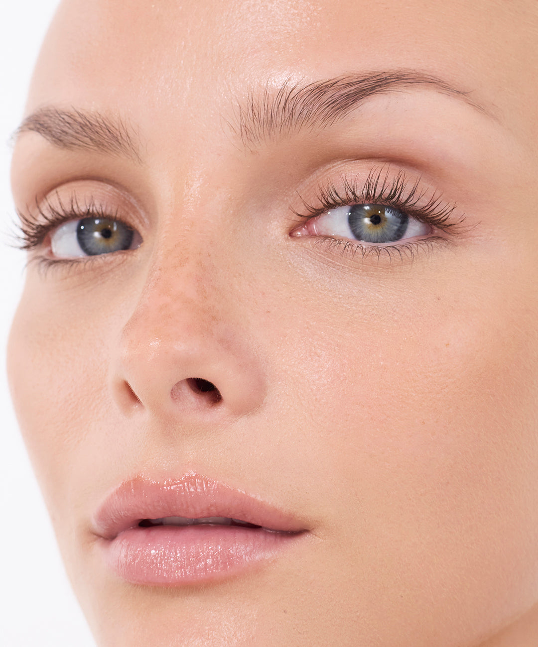 REFY Lash Sculpt Lengthening and Lift Mascara – 10 ml product gallery image 2