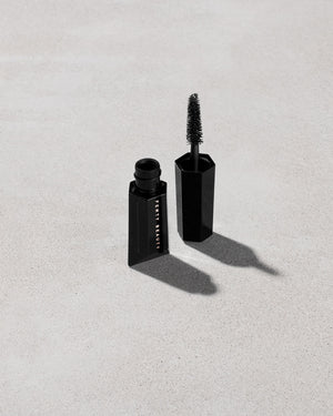 Fenty Beauty Hella Thicc Volumizing Mascara Mini – Cuz I'm Black